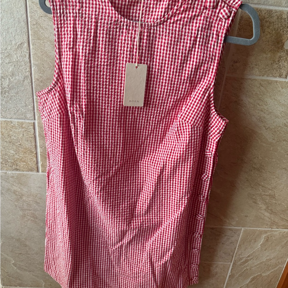Doen Red and White Sleeveless Mini Dress
